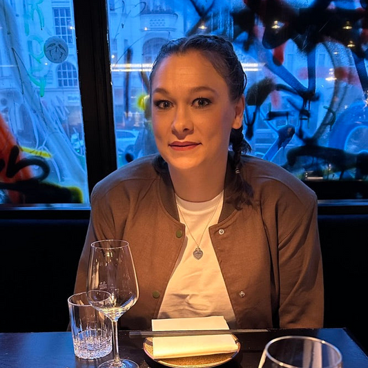 Wer steckt eigentlichhinter points4flights und jennytravels4food?